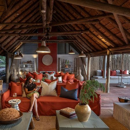 שמורת הציד טימבאבאטי Simbavati River Lodge מראה חיצוני תמונה